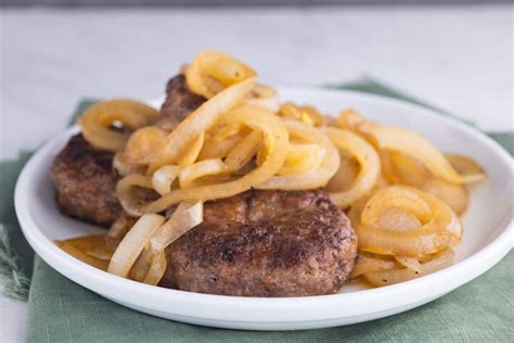 hamburger steaks with fried onions